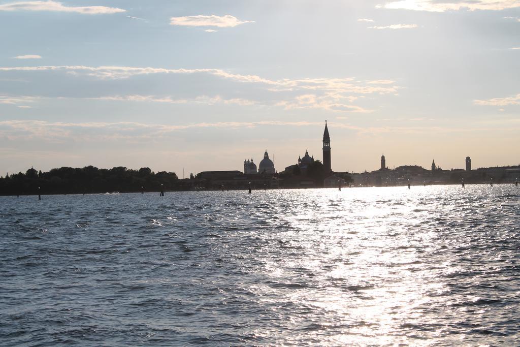 Appartamento Calle dei Preti Venezia Esterno foto