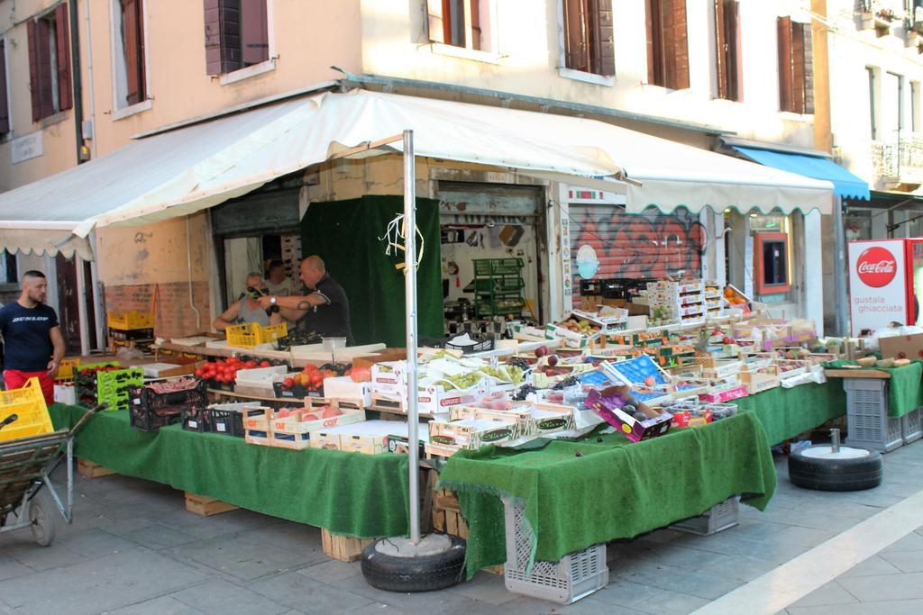 Appartamento Calle dei Preti Venezia Esterno foto