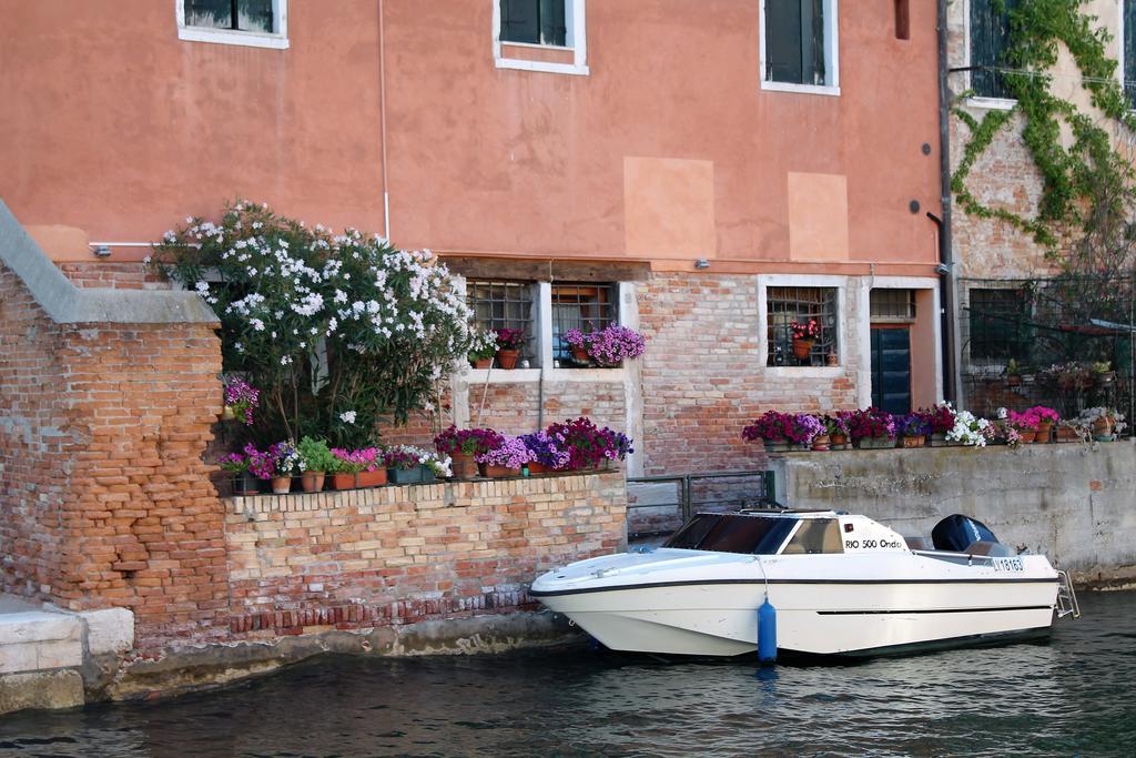 Appartamento Calle dei Preti Venezia Esterno foto